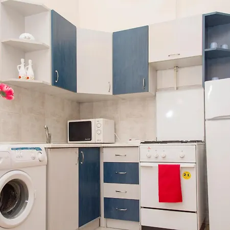 Apartment Sweet *